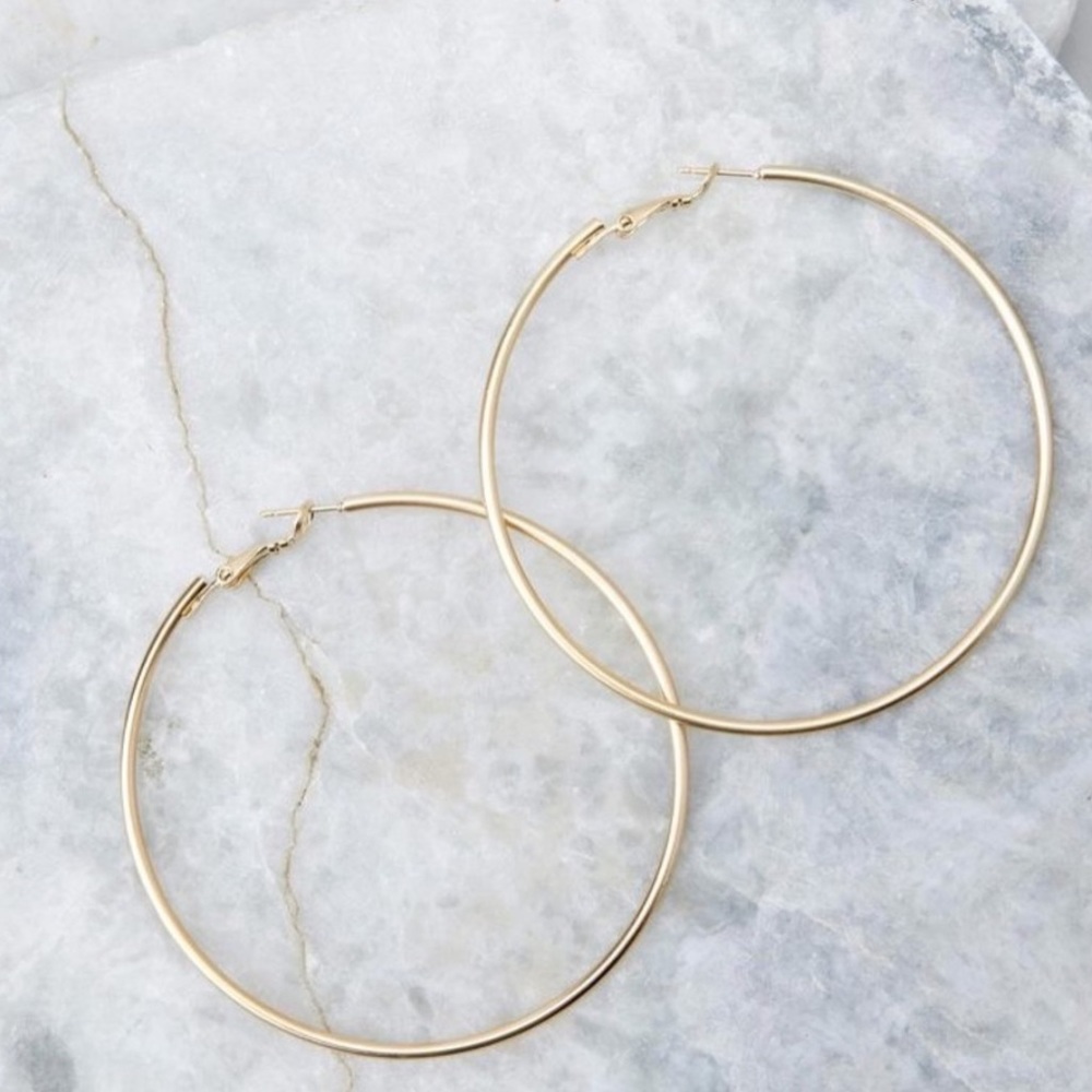 NEW Gold hoops